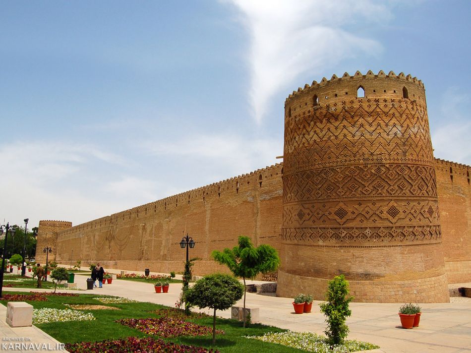ارگ کریم‌ خان - جاهای دیدنی شیراز در تابستان