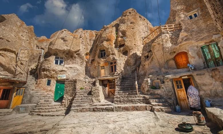 روستای کندوان - جاهای دیدنی تبریز در تابستان